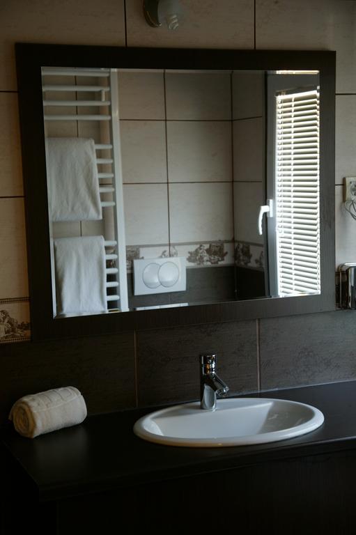 Garni Hotel Contact Belgrad Dış mekan fotoğraf