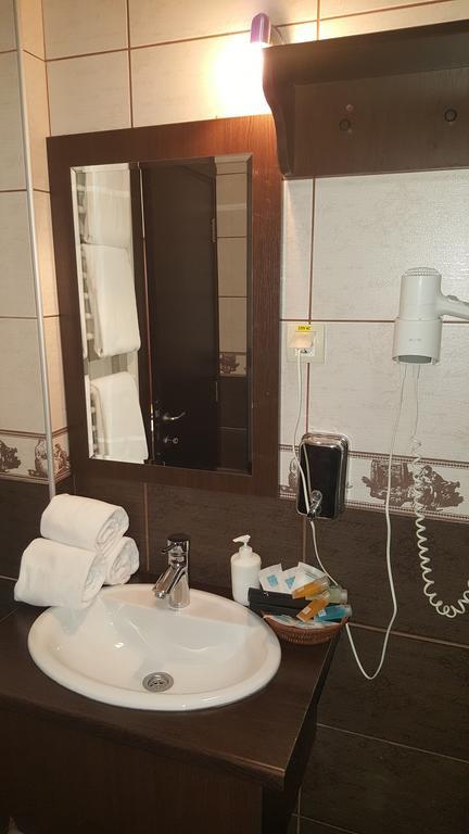 Garni Hotel Contact Belgrad Dış mekan fotoğraf