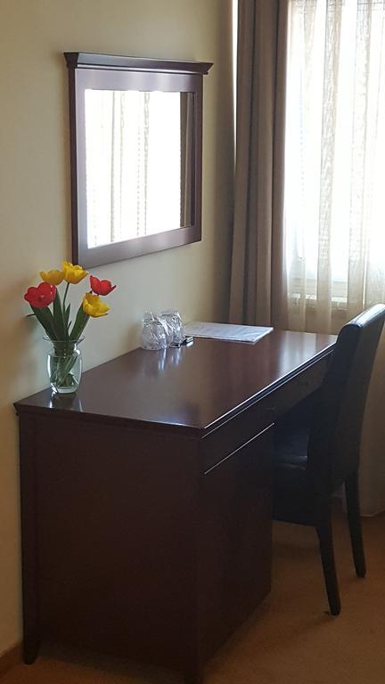 Garni Hotel Contact Belgrad Dış mekan fotoğraf