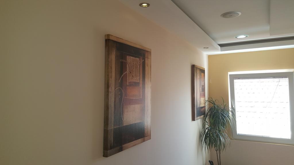 Garni Hotel Contact Belgrad Dış mekan fotoğraf