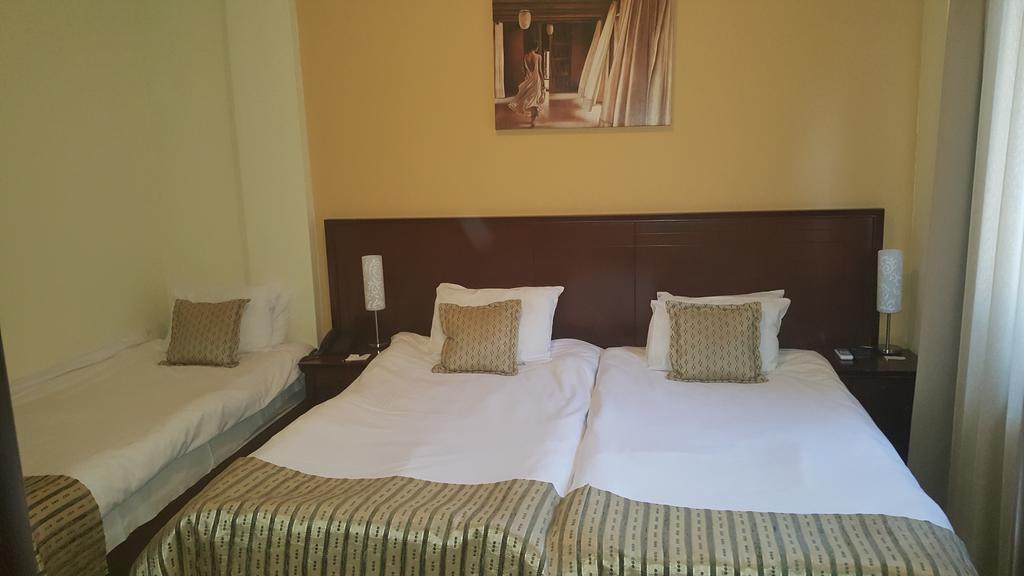 Garni Hotel Contact Belgrad Dış mekan fotoğraf