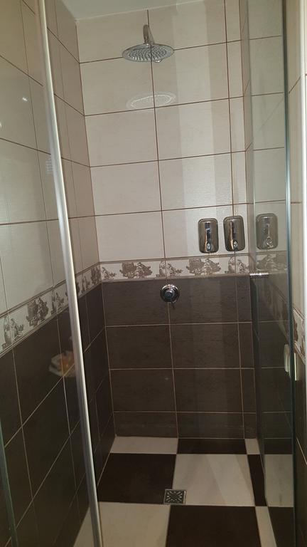 Garni Hotel Contact Belgrad Dış mekan fotoğraf